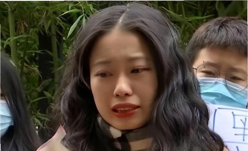 打球就要“夯爆”?虎扑老哥的篮球哲学炸了